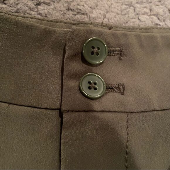 Lorimer NYC Shorts  - Picture 9 of 12